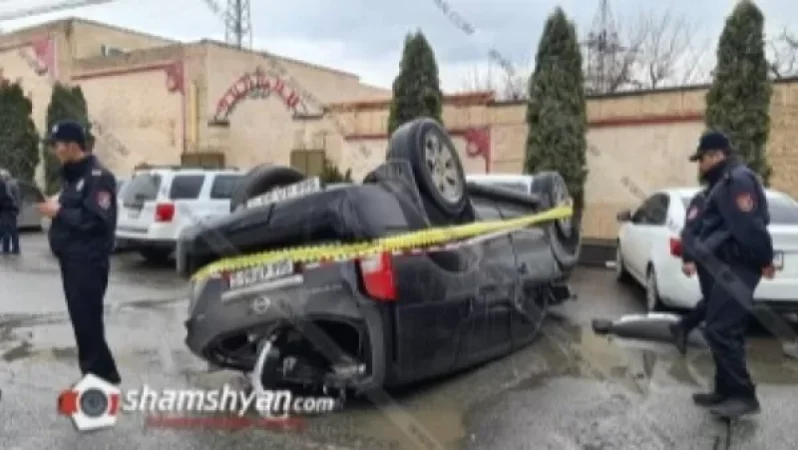 Nissan Pathfinder-ը տապալել է ծառն ու գլխիվայր շրջվել․ 4 վիրավորներից 2-ը անչափահասներ են