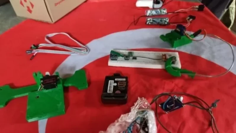 Մարիուպոլի մոտ ինքնաշեն ռումբերի արտադրամասում թուրքական մի քանի մետրանոց դրոշ է գտնվել