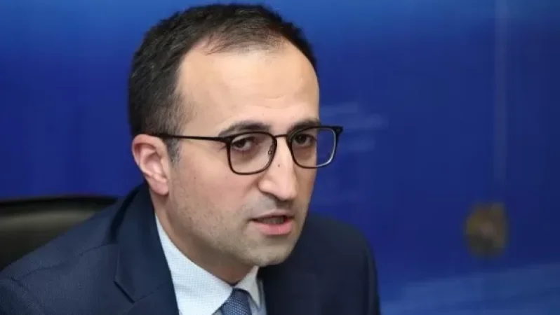 Ծխելը վնաս է ոչ միայն առողջության, այլ նաև Հայաստանի տնտեսության համար․ Արսեն Թորոսյան