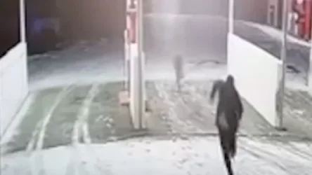 ՏԵՍԱՆՅՈՒԹ. Հրապարակվել է Գազալցակայանում  ինքնաձիգով զինված հարձակման տեսանյութը. տղամարդիկ կալանավորվել են