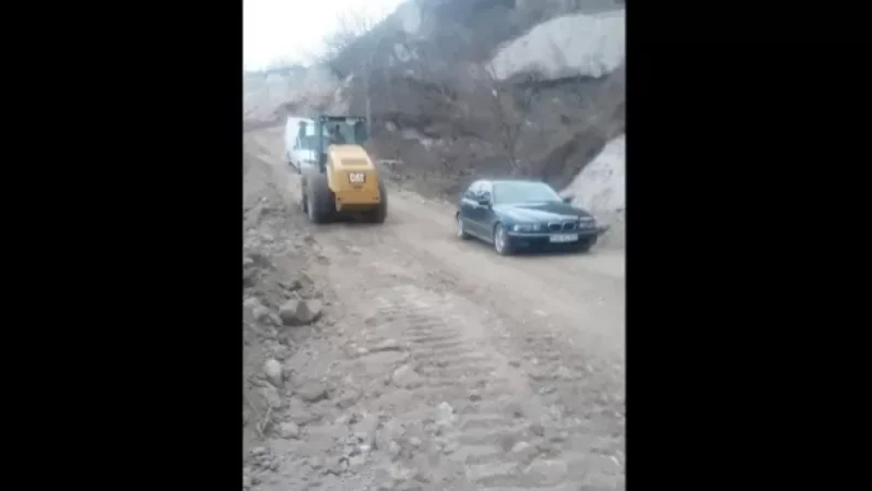 Սյունիքի այլընտրանքային ճանապարհը չի փլուզվել. մարզպետարանից մանրամասներ են ներկայացնում