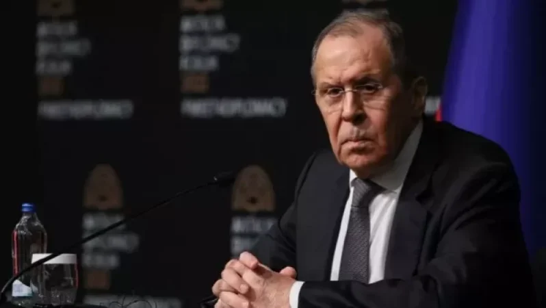 Մոսկվան դադարեցնում է Կիևի ութամյա պատերազմը․ Լավրով