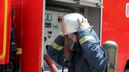 Խոշոր հրդեհ Չարենցավանի կարի ֆաբրիկայի պահեստում