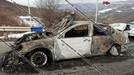 Արտակարգ դեպք. Nissan Teana-ում ընթանալիս հրդեհ է բռնկվել․ կա վիրավոր