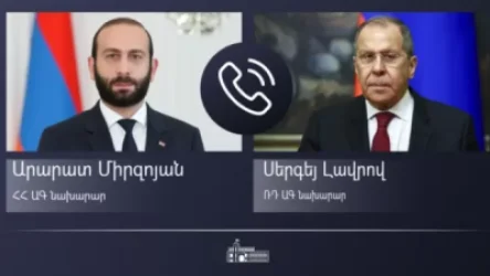 Արարատ Միրզոյանը հեռախոսազրույց է ունեցել Սերգեյ Լավրովի հետ