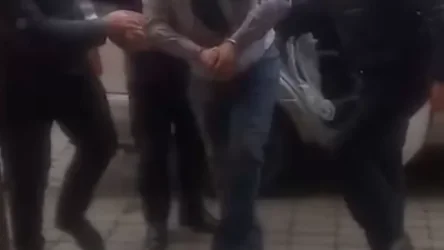 ՏԵՍԱՆՅՈՒԹ․ Կալանավորվել է անհետ կորած զինծառայողների ծնողներից գումար հափշտակած 40-ամյա տղամարդը