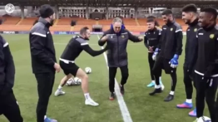 ՏԵՍԱՆՅՈՒԹ․ Ֆուտբոլիստները ստացել են լավագույնի իրենց մրցանակները․ ինչպես են շնորհավորում միմյանց