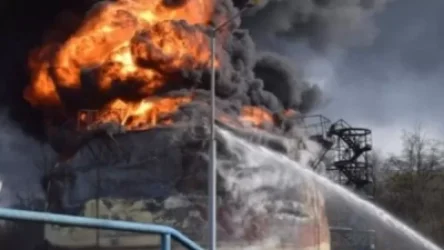 Խմելնիցկի և Ռիվնե շրջանների վառելիքի պահեստարանները՝ հրթիռակոծությունից հետո