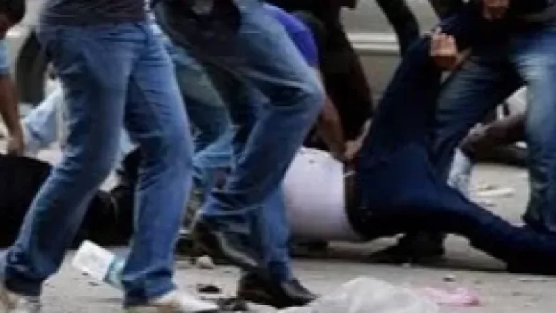 «Սա մուսռ ա, բռնել ա տալու»․ քաղաքացին ահազանգում է՝ Խաչատուր Սուքիասյանի աշխատակիցները իրեն ծեծի են ենթարկել