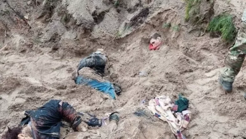 Photos: Podolyak Releases Terrifying Footage of Streets Filled with Corpses