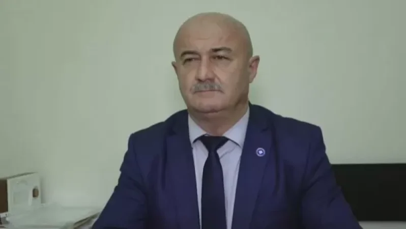 Դա կարող է առաջացնել այնպիսի իրավիճակ, որ գնանք արտահերթ ընտրությունների․ Աղազարյանը՝ հանրահավաքների մասին