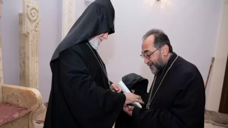 ԼՈՒՍԱՆԿԱՐՆԵՐ. Ամենայն Հայոց Կաթողիկոսն ընդունել է Շիրակի թեմի առաջնորդին և ներկայացուցիչներին