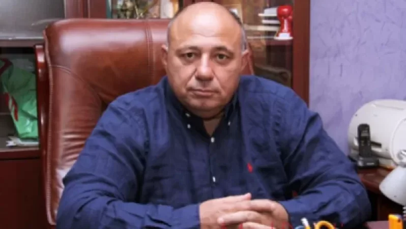 «Արմենիա» բժշկական կենտրոնի տնօրենը հարվածել է ոստիկանության բաժնի պետի տեղակալին