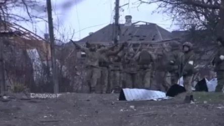 ՏԵՍԱՆՅՈՒԹ․ Հրապարակվել են նոր կադրեր, թե ինչպես է Ուկրաինայի ԶՈՒ ծովային հետևակի 267 ծառայող հանձնվում