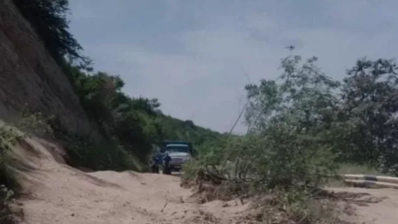 Միակողմանի փակ է Այգեհովիտ-Վազաշեն-Պառավաքար-Այգեպար ավտոճանապարհը