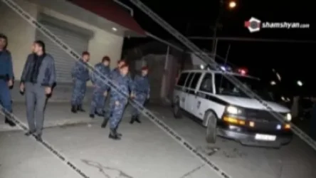 Անչափահասների ծեծկռտուքն ավարտվել է դանակահարություններով․ 3 հոգի ծակած-կտրած վերքերով տեղափոխվել են հիվանդանոց