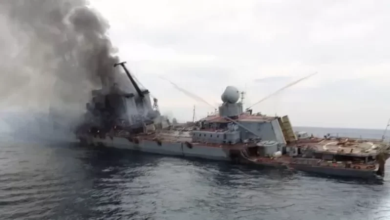 «Նեպտուն» հրթիռներով խոցված «Մոսկվա» հածանավի լուսանկարը․ ոչ պաշտոնական