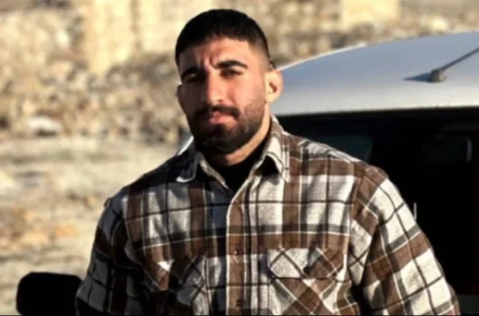 Իրանում մահացել է երիտասարդը, որը այրել էր Խամենեիի խրտվիլակը