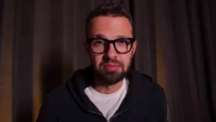 «Орел и Решка» շոուի նախկին հաղորդավարին արգելել են մուտք գործել ՌԴ մինչև 2072 թվականը