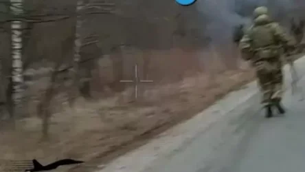 ՏԵՍԱՆՅՈՒԹ. Մարտական կադրեր. ռուսական հատուկ ջոկատայինները դարանակալել են ուկրաինական ամենագնացը