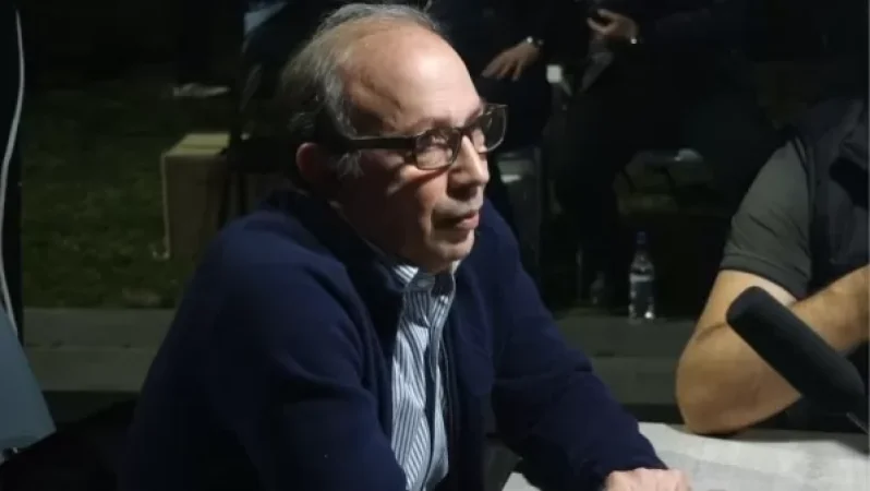 Այվազյանն իր ձեռքով վարչապետին է փոխանցել դեմարկացիայի և դելիմիտացիայի վերաբերյալ առաջարկներ. Վահագն Ալեքսանյան. «ՀԺ»