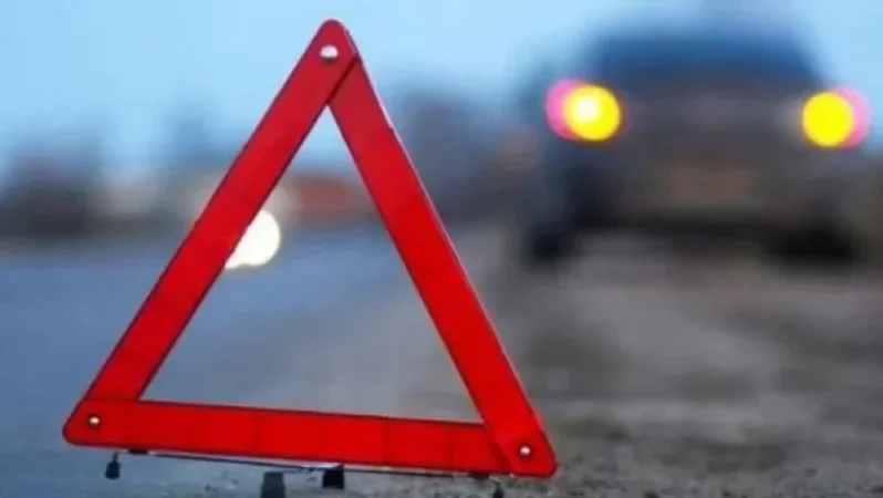 Երևան-Երասխ ճանապարհին «Օպելով» վրաերթի են ենթարկել մեքենայի անվադողը փոխող երիտասարդի