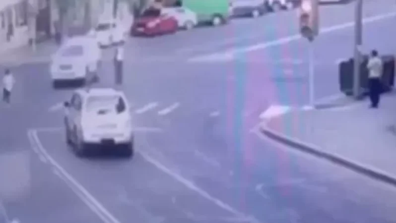 Ոստիկանության մեքենան պե՞տք է կանգներ, թե՞ ոչ. քննարկում` ոստիկանապետի մոտ. «Ժողովուրդ»