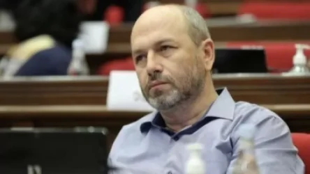 Ոստիկանները մեքենայի մեջ բռնություն են կիրառել ավագ որդուս նկատմամբ. Գեղամ Նազարյան