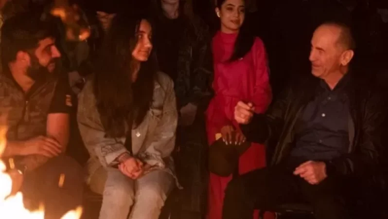 Էջմիածնում միացել եմ խարույկի շուրջ զրույցին Սարդարապատից Երևան եկող խմբի հետ. Ռոբերտ Քոչարյան