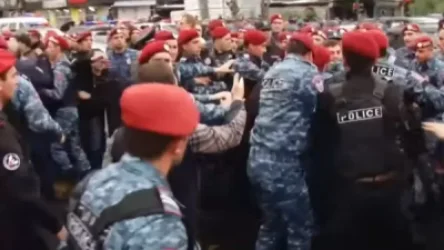 Ամբողջ ոստիկանական համակարգը հանել են ոտքի, որոշ օլիգարխներ են օգնում նրանց. Սաղաթելյան