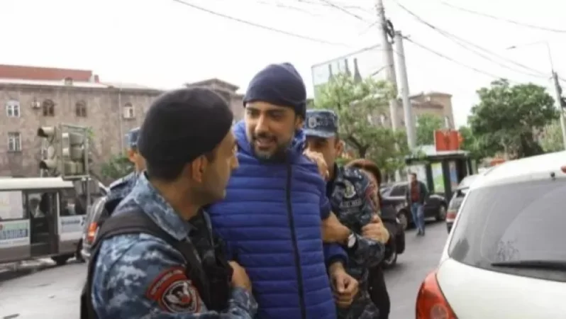 Ոստիկանները ասացին՝ գիտենք պատգամավոր եք, բայց բերման ենթարկելու հրաման ունենք․ Արամ Վարդևանյան