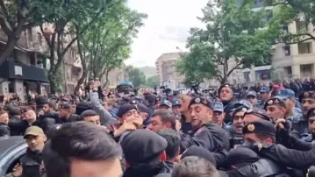 ՏԵՍԱՆՅՈՒԹ․ Բախումներ Սարյան փողոցի վրա