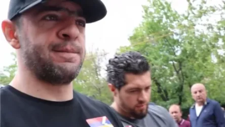 ՏԵՍԱՆՅՈՒԹ. Սերժ Սարգսյանի եղբոր որդին՝ Հայկ Սարգսյանը ևս փողոց է փակել. նա պատասխանել է լրագրողի հարցերին. Iravaban.net