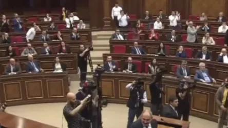 ՏԵՍԱՆՅՈՒԹ․ Հրապարակվեց Փաշինյանի հրաժարականի հանրային պահանջը․ իրավիճակը լարվեց ԱԺ-ում