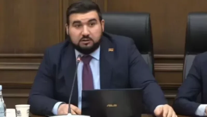 Մենք կարոտել էինք․ Ալեքսանյանն ասաց, թե ինչու էին երեկ ծափահարում ընդդիմադիր պատգամավորներին