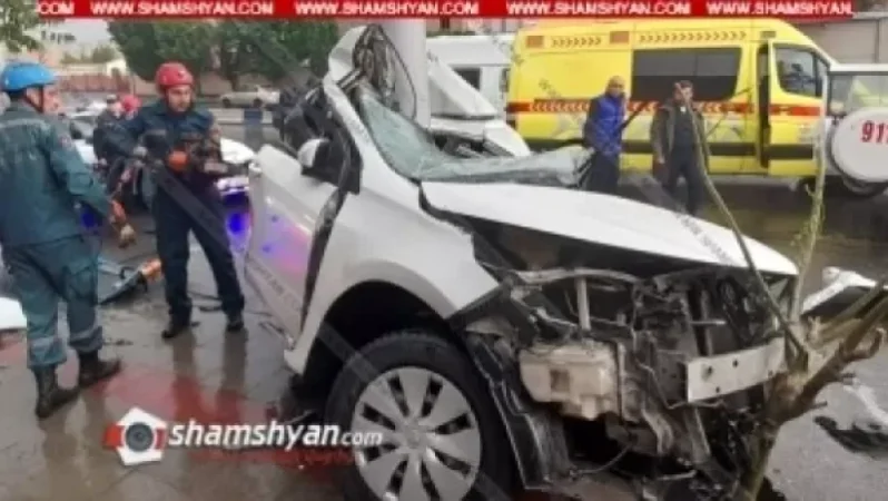 Առավոտյան խոշոր ու ողբերգական ավտովթար է տեղի ունեցել․ վարորդը տեղում մահացել է