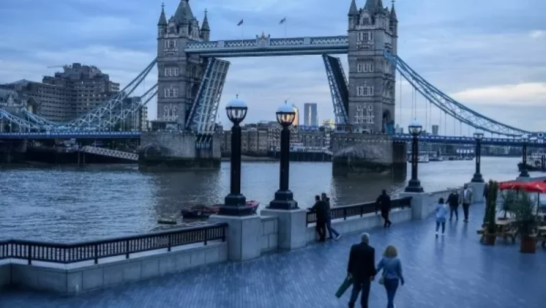 Մեծ Բրիտանիան լքել ցանկացողների թիվը ռեկորդային աճել է. The Daily Mail