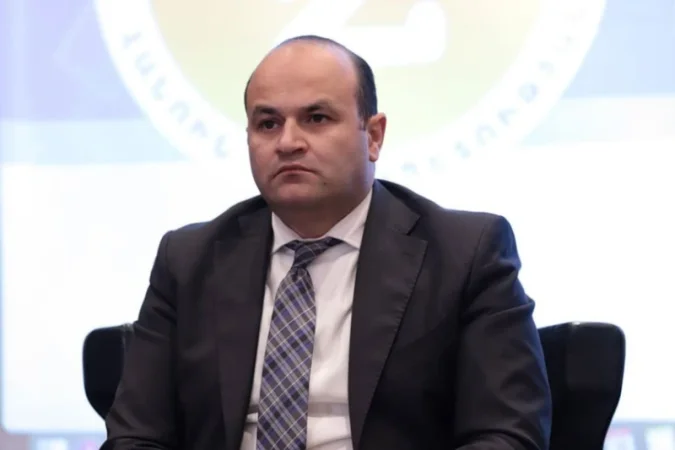 Ով էր ԱՄՆ-ում ՀՀ դեսպան Նարեկ Մկրտչյանի եղբոր մեքենայից փախուստի դիմած անձը․ «Ժողովուրդ»