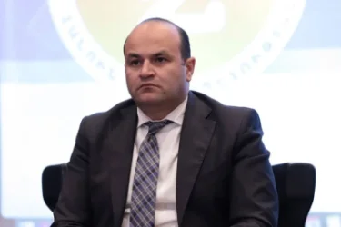 Ով էր ԱՄՆ-ում ՀՀ դեսպան Նարեկ Մկրտչյանի եղբոր մեքենայից փախուստի դիմած անձը․ «Ժողովուրդ»