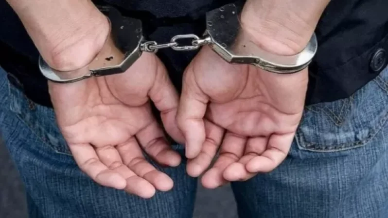 Ոստիկանների նկատմամբ բռնության կասկածով ձերբակալվել է նախկինում 4 անգամ դատապարտված, հավաքի մասնակից. ՔԿ