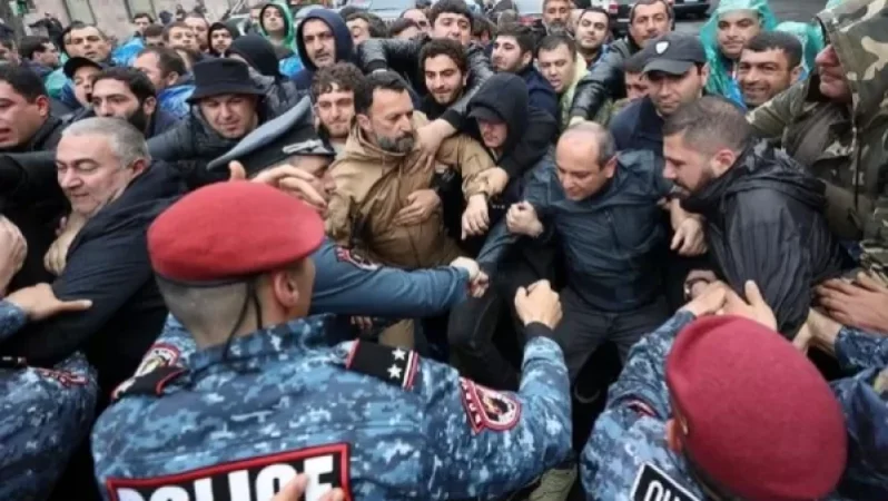 Ովքեր են ազատման դիմումներ գրած կարմիր բերետավորները. «Հրապարակ»