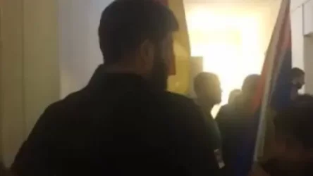 ՏԵՍԱՆՅՈՒԹ․ «Ուսանող, ոտքի՛». երիտասարդների ակցիան՝ ԵՊՀ-ում