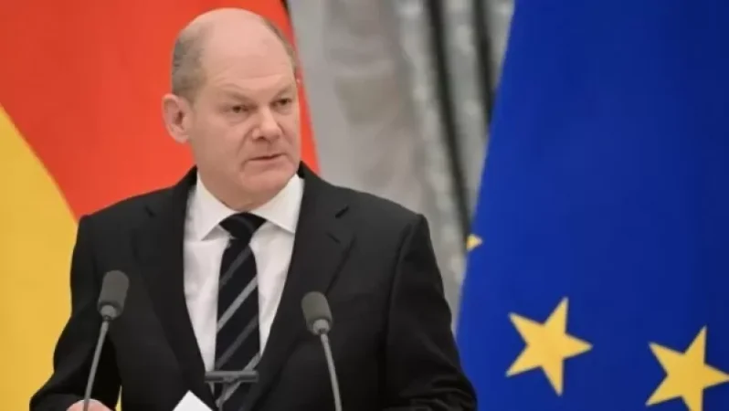 Շոլցը չի նեղացել Ուկրաինայի դեսպանի վիրավորանքից