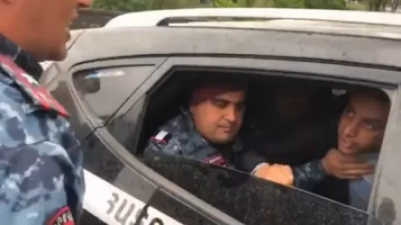 ՏԵՍԱՆՅՈՒԹ. Լարված վիճակ՝ Հաղթանակ կամրջի վրա. ավտոերթի մասնակիցները բերման ենթարկվեցին