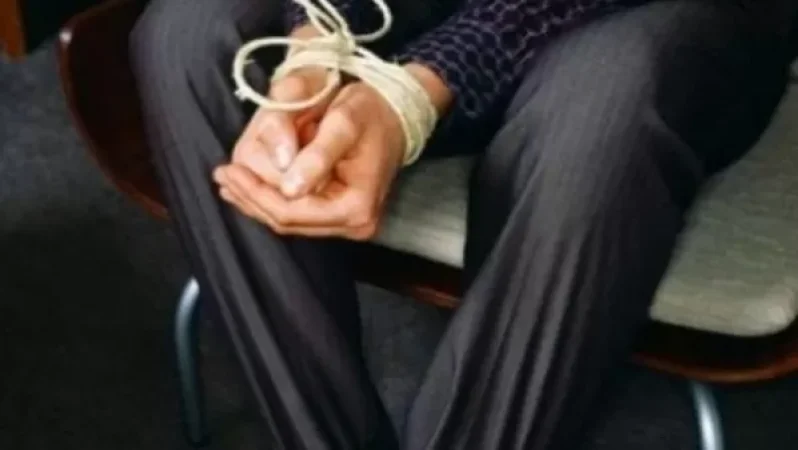 Առևանգել է տղամարդուն, ձեռքերն ու ոտքերը կապել, պտուտակահանով վնասել. ՔԿ-ի բացահայտումը