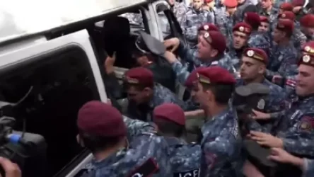 Կատարվում են ծառայողական 47 քննություններ. Ոստիկանությունը՝ իրավապահների գործողությունների մասին