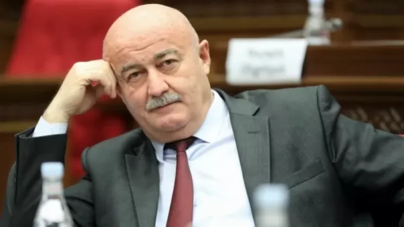 «Դե, հիմա ես չեմ իմանում՝ թարգմանությունը ոնց է արված»․ Աղազարյանը՝ Շառլ Միշելի ձևակերպման մասին․ «Հրապարակ»