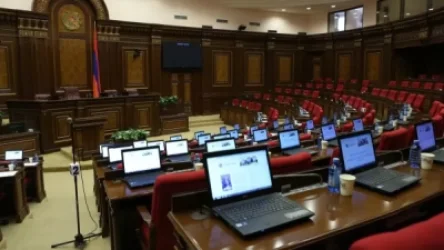 Իշխանությանը հրավիրում եմ խորհրդարան․ ընդդիմությունը ցանկանում է ԱԺ արտահերթ նիստ հրավիրել