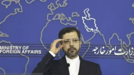 Թեհրանի ու Աթենքի հարաբերություններին չպետք է խանգարեն երրորդ կողմի անհեռատես ու սխալ հաշվարկները. Իրանի ԱԳՆ