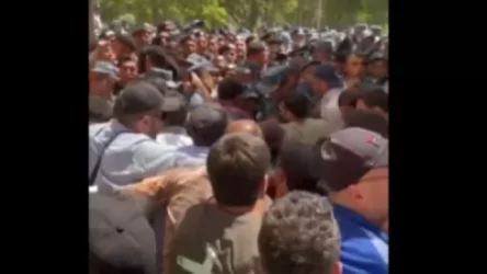 ՏԵՍԱՆՅՈՒԹ. Բախում՝ ցուցարարնեի և ոստիկանների միջև